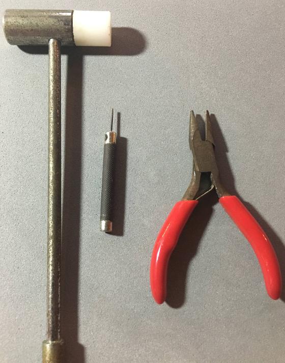 Tools.jpg.opt560x712o0%2C0s560x712.jpg